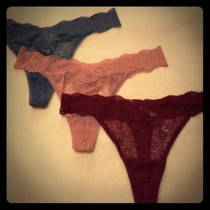 Set 3 NWT Soma Intimates Lace Geo Thong Panties